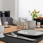 Bps Apartment#8 Homebase - Modernes Erdgeschoss-apartment Mit Smart-tv & Kueche Apartament *