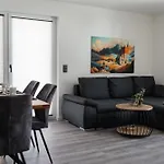 Bps Apartment#8 Homebase - Modernes Erdgeschoss-apartment Mit Smart-tv & Kueche * Horb am Neckar