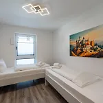 Bps Apartment#8 Homebase - Modernes Erdgeschoss-apartment Mit Smart-tv & Kueche Horb am Neckar