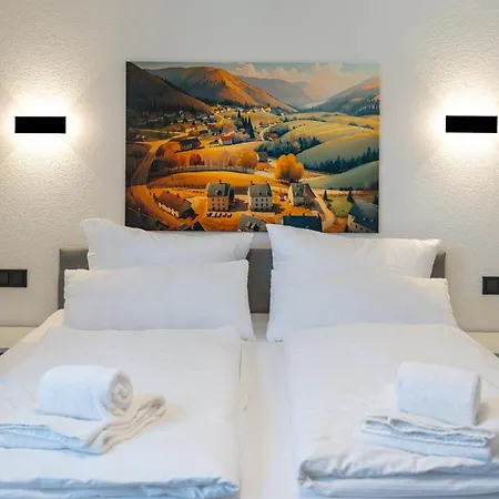 #8 Jsliving Business Work&Stay - Barrierefrei Private Terrasse Arbeitsplatz Mit Highspeedwlan Apartament Horb am Neckar