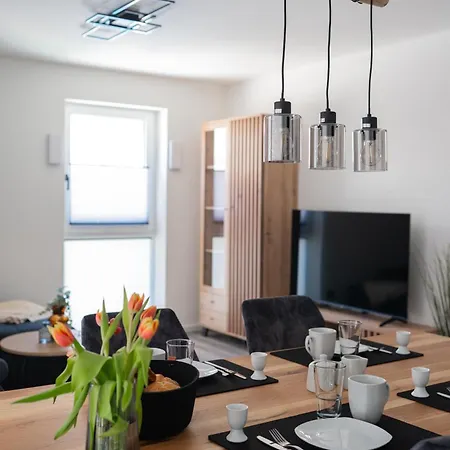 #8 Jsliving Business Work&Stay - Barrierefrei Private Terrasse Arbeitsplatz Mit Highspeedwlan *