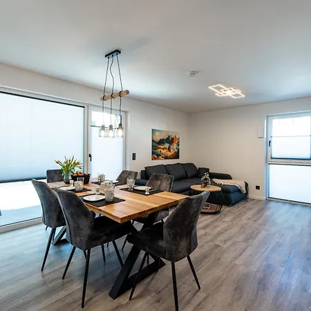 #8 Jsliving Business Work&Stay - Barrierefrei Private Terrasse Arbeitsplatz Mit Highspeedwlan