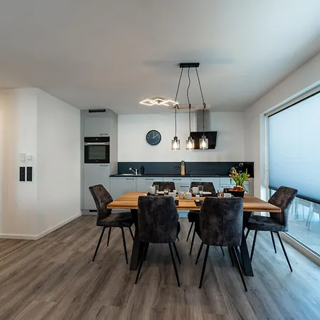 Apartament #8 Jsliving Business Work&Stay - Barrierefrei Private Terrasse Arbeitsplatz Mit Highspeedwlan Horb am Neckar