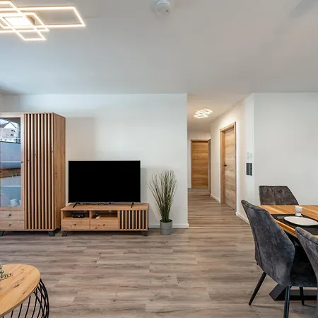 #8 Jsliving Business Work&Stay - Barrierefrei Private Terrasse Arbeitsplatz Mit Highspeedwlan *